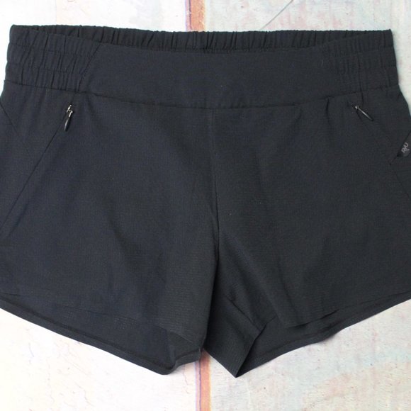 RYU Respect Your Universe Women's Aero Short in Black MRSP $65 - Picture 1 of 3